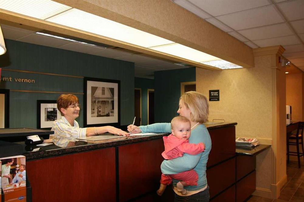 Hampton Inn Mount Vernon Interior foto