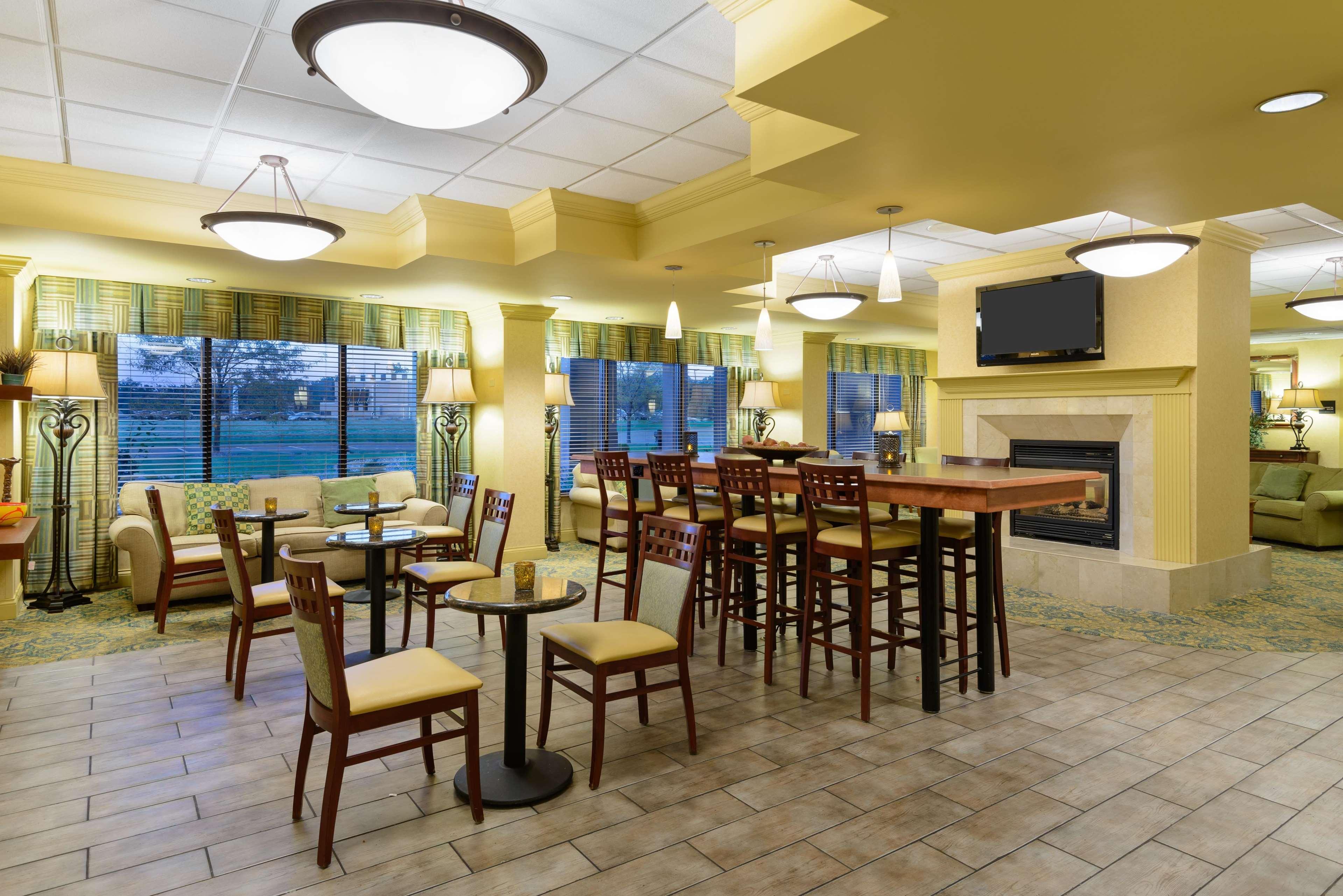 Hampton Inn Mount Vernon Exterior foto